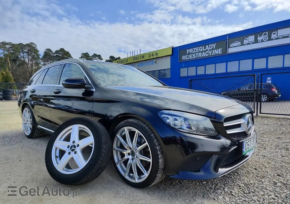 MERCEDES-BENZ Klasa C 220 d 9G-TRONIC Avantgarde