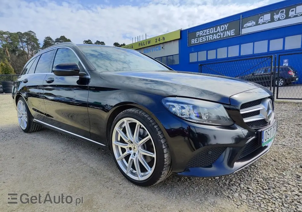 MERCEDES-BENZ Klasa C 220 d 9G-TRONIC Avantgarde