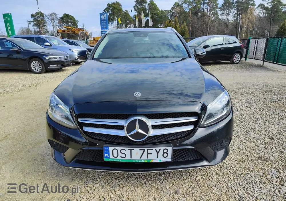 MERCEDES-BENZ Klasa C 220 d 9G-TRONIC Avantgarde