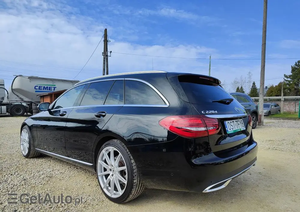MERCEDES-BENZ Klasa C 220 d 9G-TRONIC Avantgarde