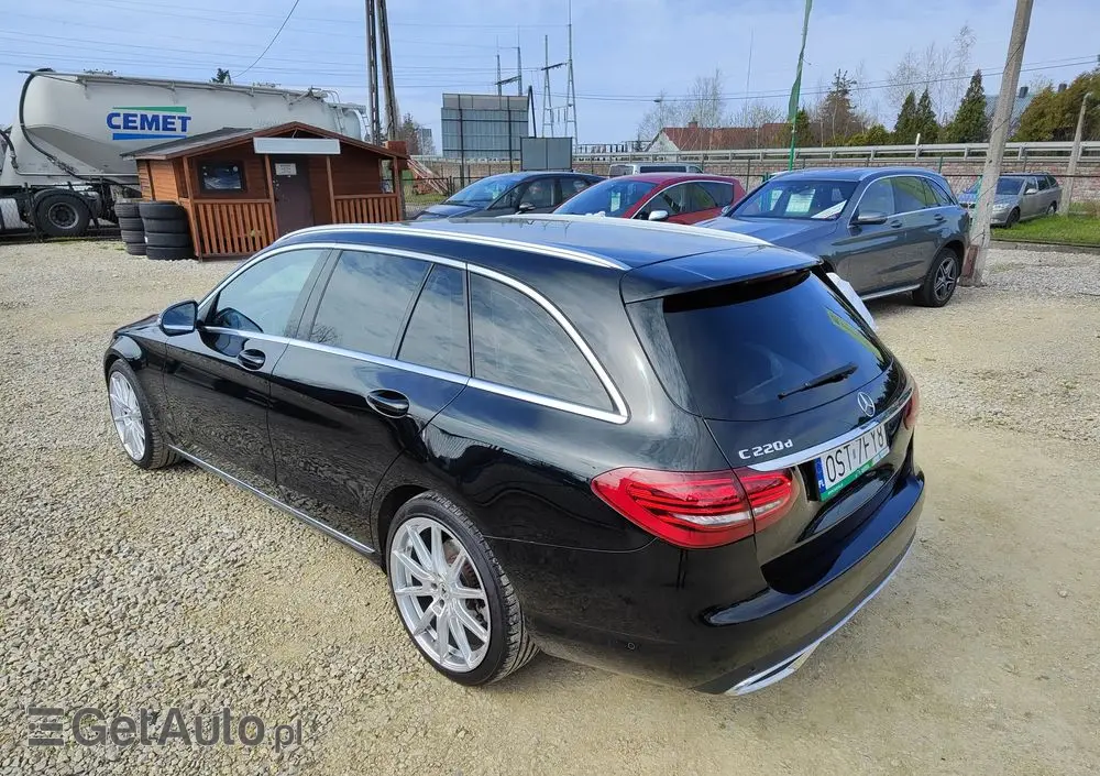 MERCEDES-BENZ Klasa C 220 d 9G-TRONIC Avantgarde