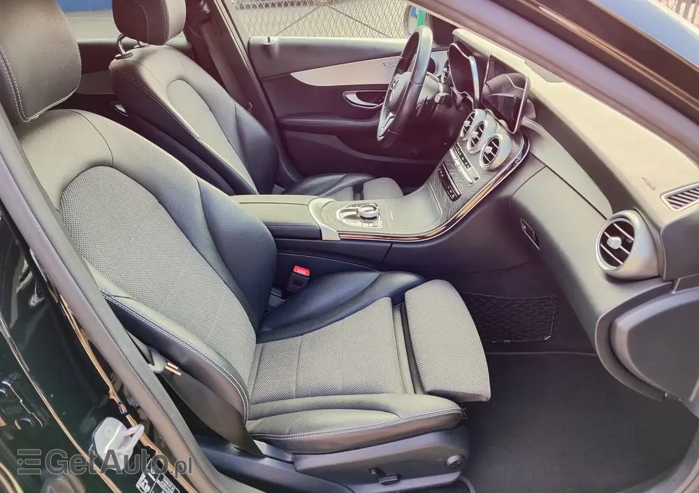 MERCEDES-BENZ Klasa C 220 d 9G-TRONIC Avantgarde
