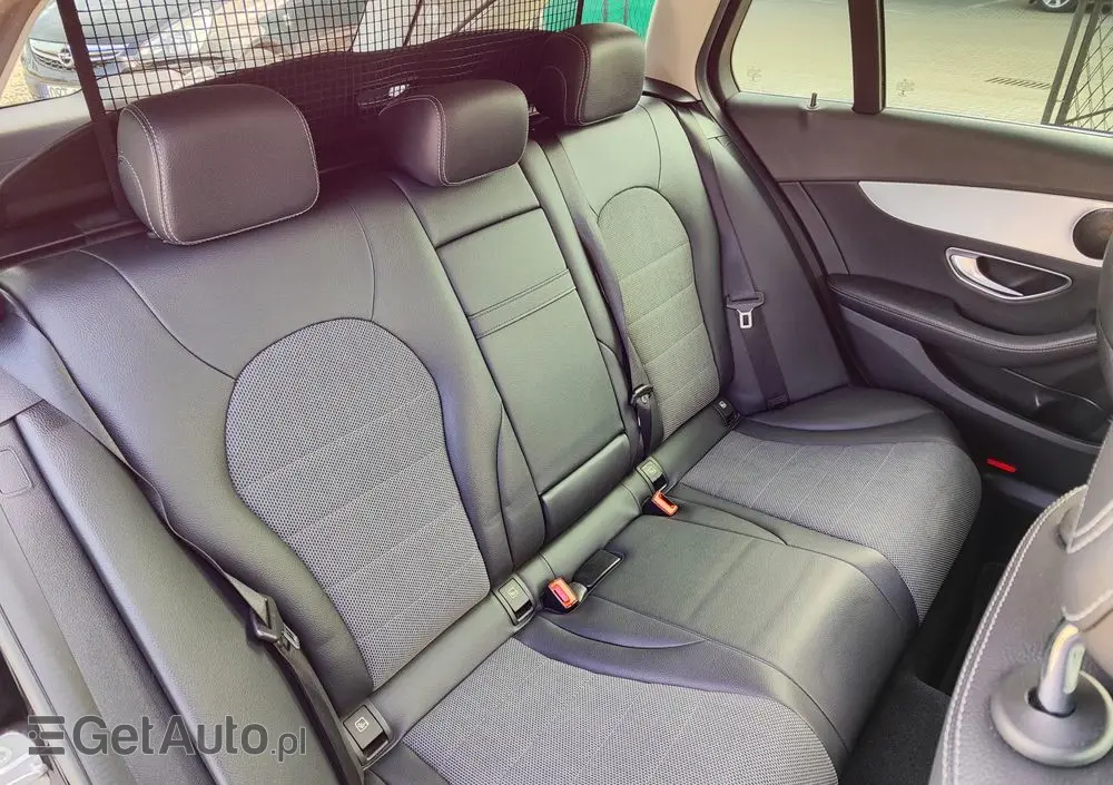 MERCEDES-BENZ Klasa C 220 d 9G-TRONIC Avantgarde