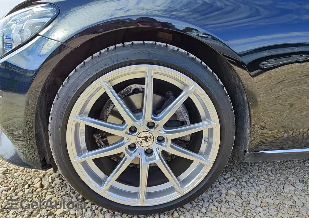 MERCEDES-BENZ Klasa C 220 d 9G-TRONIC Avantgarde