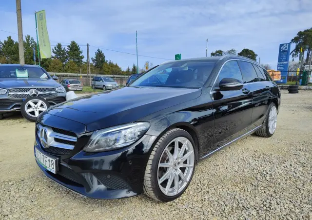 MERCEDES-BENZ Klasa C 220 d 9G-TRONIC Avantgarde