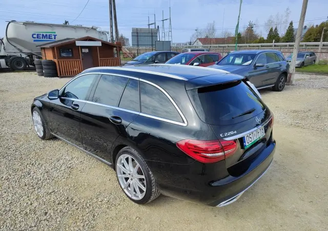 MERCEDES-BENZ Klasa C 220 d 9G-TRONIC Avantgarde