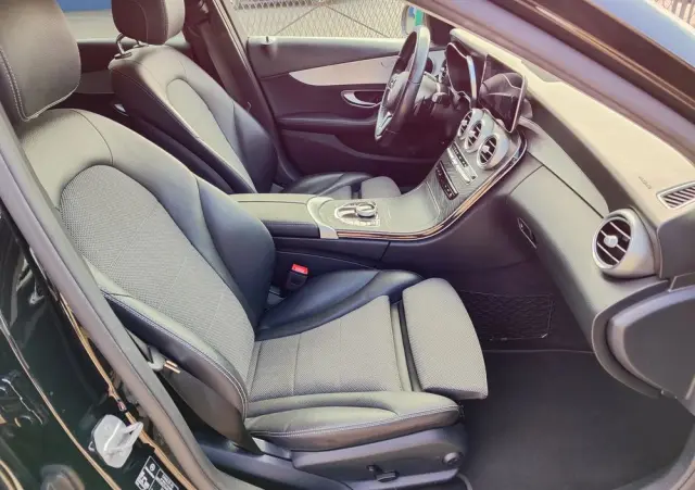 MERCEDES-BENZ Klasa C 220 d 9G-TRONIC Avantgarde