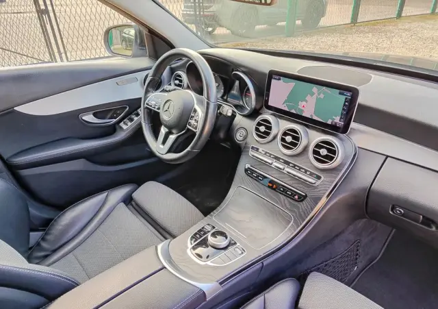 MERCEDES-BENZ Klasa C 220 d 9G-TRONIC Avantgarde