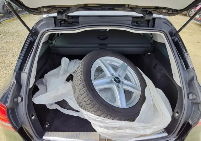 MERCEDES-BENZ Klasa C 220 d 9G-TRONIC Avantgarde