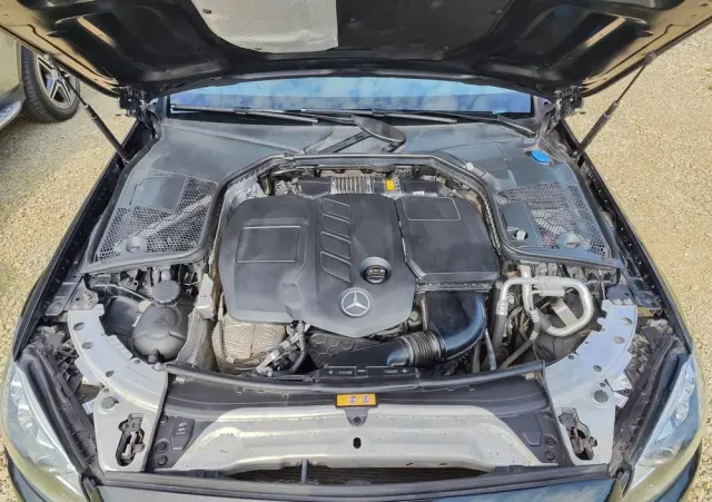 MERCEDES-BENZ Klasa C 220 d 9G-TRONIC Avantgarde