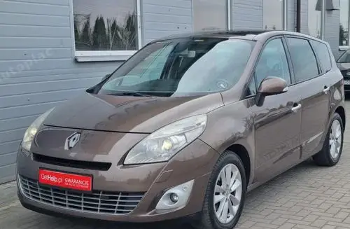 RENAULT Grand Scenic 