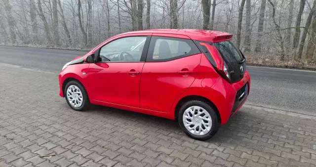 TOYOTA Aygo 1.0 VVT-i Color Edition