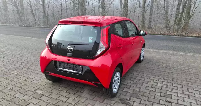 TOYOTA Aygo 1.0 VVT-i Color Edition