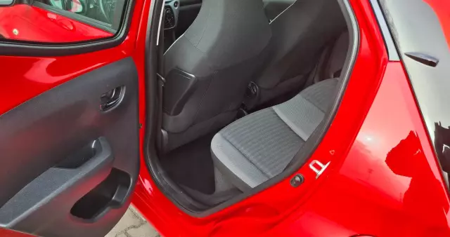 TOYOTA Aygo 1.0 VVT-i Color Edition