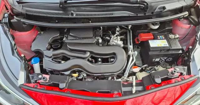 TOYOTA Aygo 1.0 VVT-i Color Edition