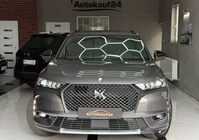 DS AUTOMOBILES DS 7 Crossback 1.6 E-Tense Performance Line +