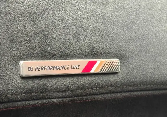 DS AUTOMOBILES DS 7 Crossback 1.6 E-Tense Performance Line +