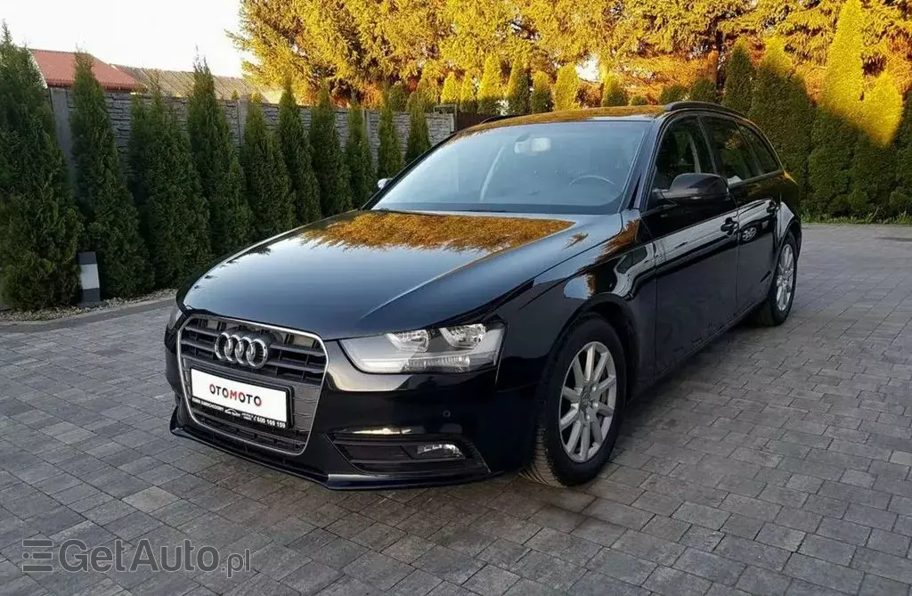 AUDI A4 