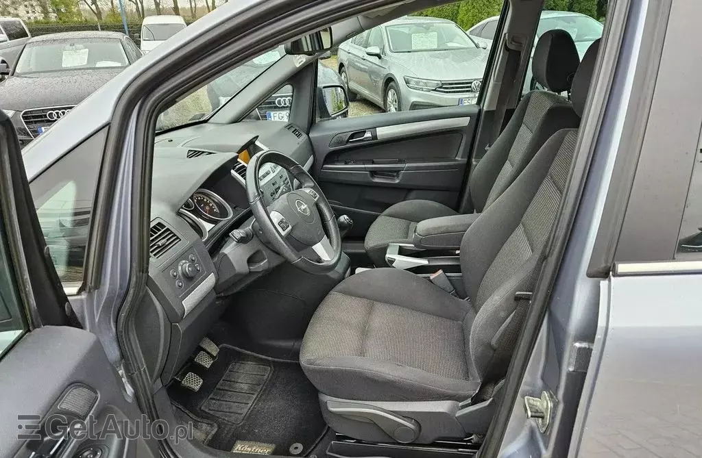 OPEL Zafira 