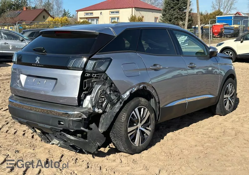 PEUGEOT 3008 BlueHDi 130 Stop & Start EAT8 Allure