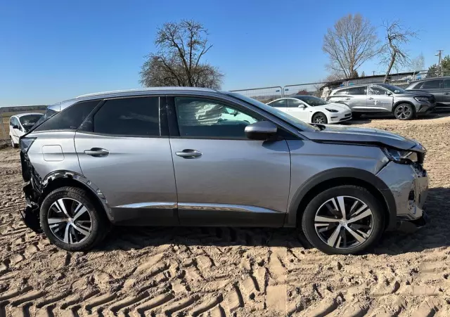 PEUGEOT 3008 BlueHDi 130 Stop & Start EAT8 Allure