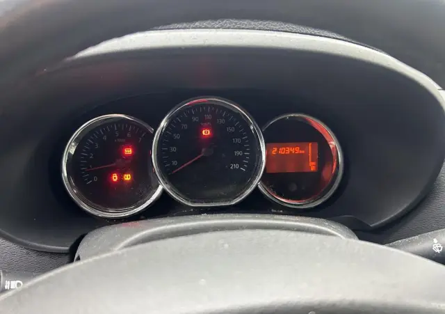 DACIA Lodgy DCi 110 Laureate