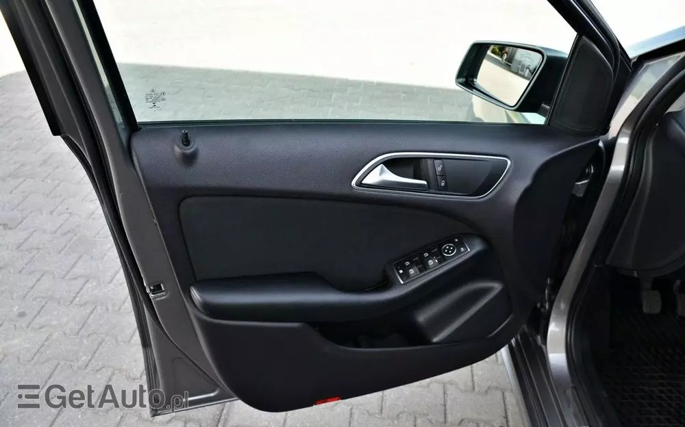 MERCEDES-BENZ Klasa B 