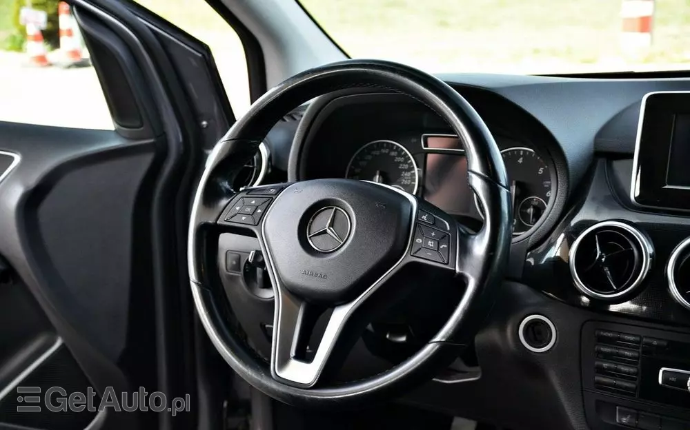 MERCEDES-BENZ Klasa B 