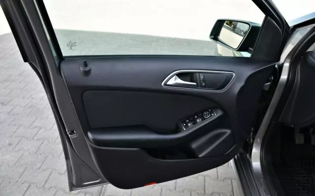 MERCEDES-BENZ Klasa B 