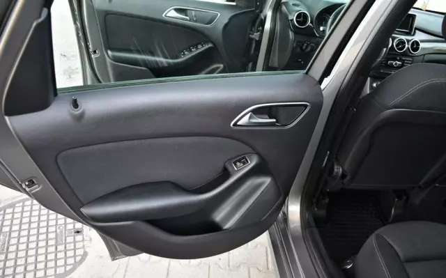 MERCEDES-BENZ Klasa B 