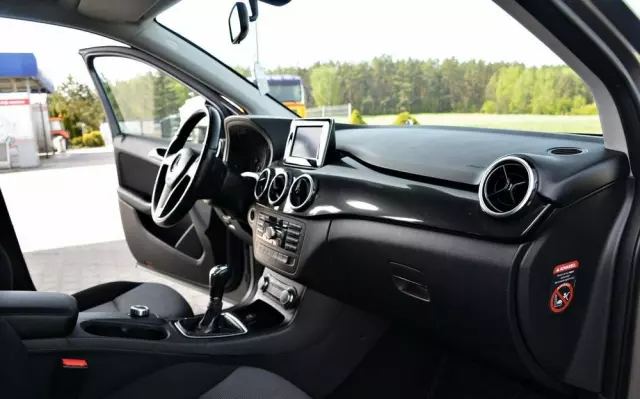 MERCEDES-BENZ Klasa B 