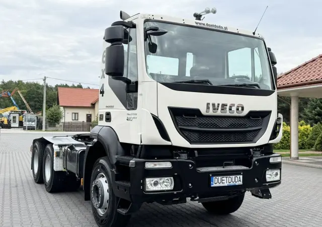 IVECO Trakerr 26.410 6x4 Manual Mały Przebieg tylko-46000km 