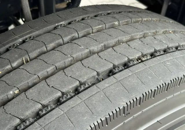 IVECO Trakerr 26.410 6x4 Manual Mały Przebieg tylko-46000km 