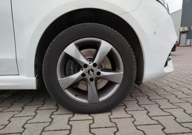 MERCEDES-BENZ Klasa V 