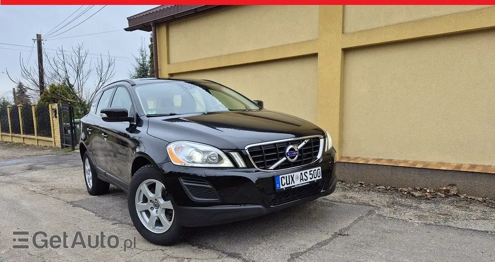 VOLVO XC 60 D3 R-Design