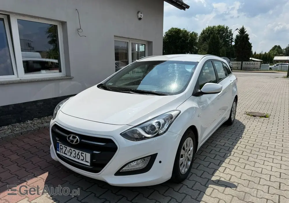 HYUNDAI I30 1.6 GDI Classic