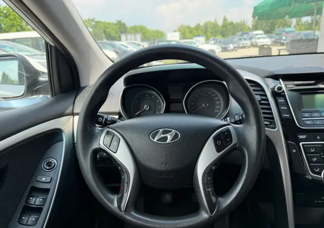 HYUNDAI I30 1.6 GDI Classic