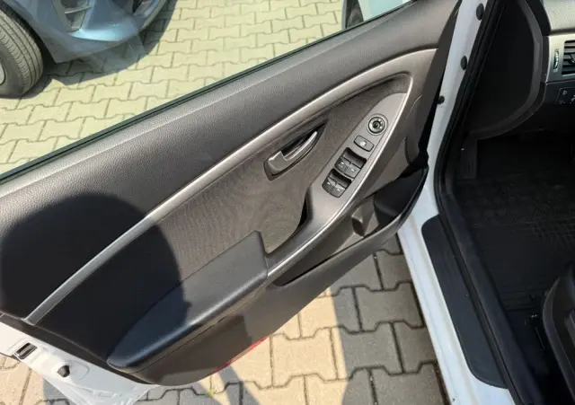 HYUNDAI I30 1.6 GDI Classic