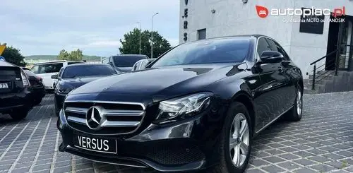 MERCEDES-BENZ Klasa E 