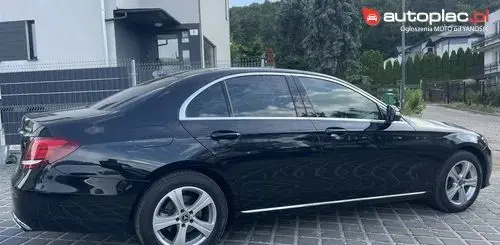 MERCEDES-BENZ Klasa E 