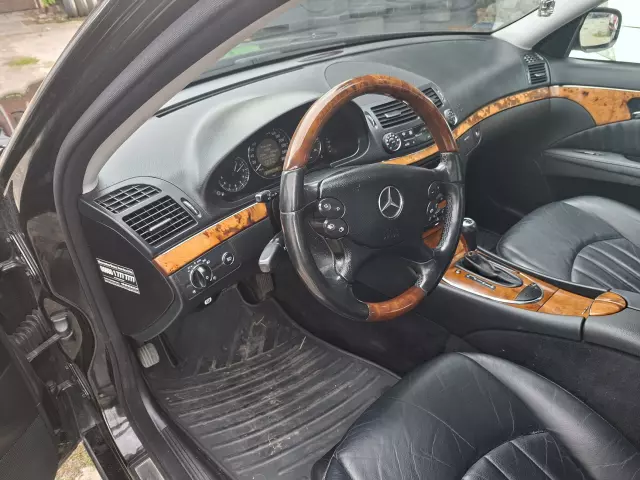 MERCEDES-BENZ Klasa E Elegance