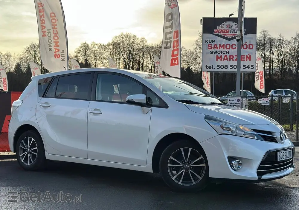 TOYOTA Verso 2.0 D-4D Active