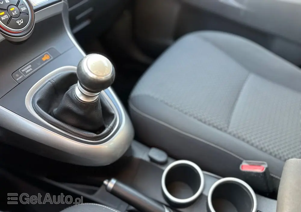 TOYOTA Verso 2.0 D-4D Active