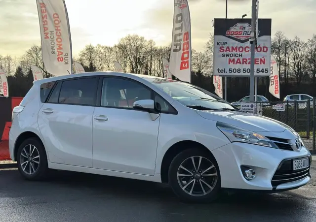 TOYOTA Verso 2.0 D-4D Active