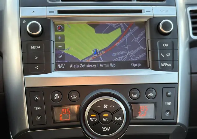 TOYOTA Verso 2.0 D-4D Active