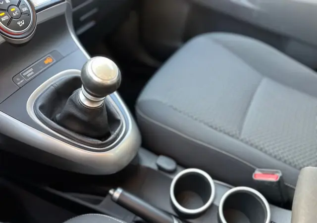 TOYOTA Verso 2.0 D-4D Active