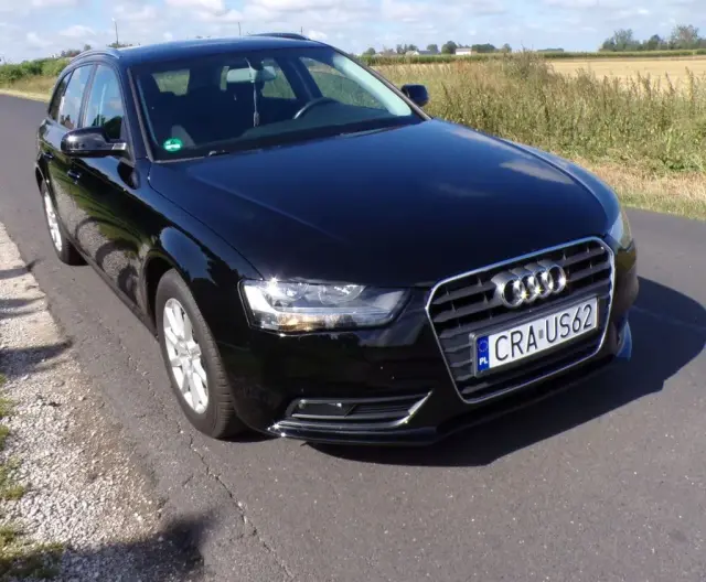 AUDI A4 