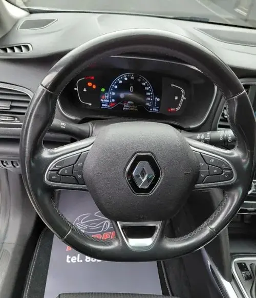 RENAULT Megane 