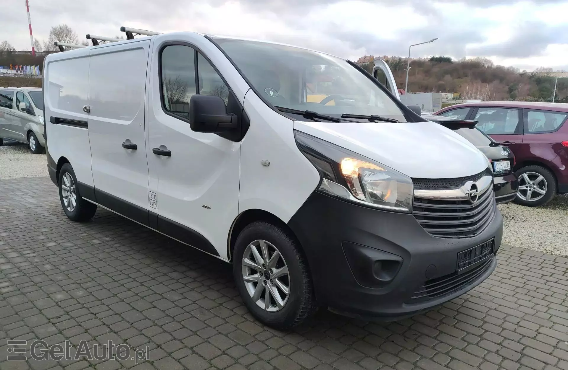 OPEL Vivaro 