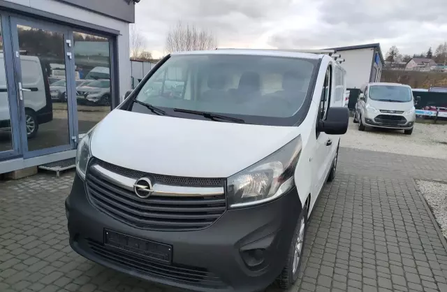 OPEL Vivaro 